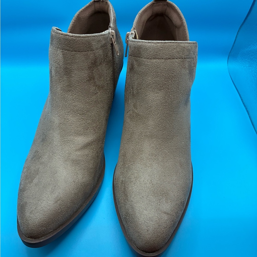 Women's Suede Ankle Boots in Taupe